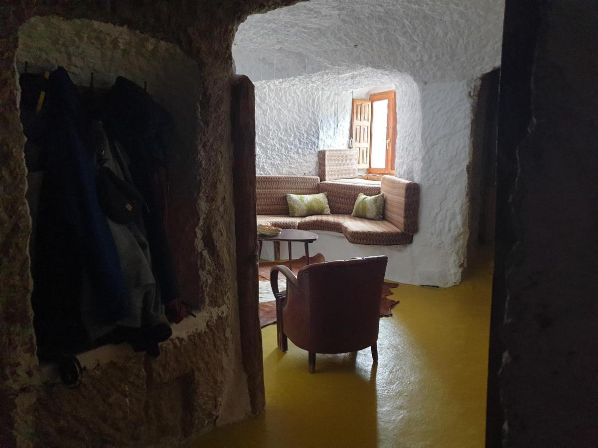 Vila Creatively Designed Cavehouse With Jacuzzi Gorafe Exteriér fotografie